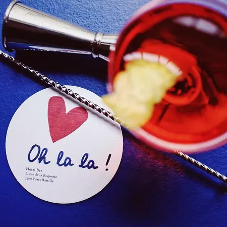 Oh La La ! Hotel Bar Paris Bastille-3